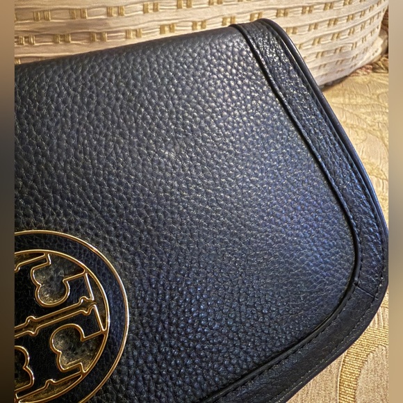 TORY BURCH Black Leather Amanda Logo Clutch Crossbody Chain Link Shoulder EUC - Picture 5 of 16